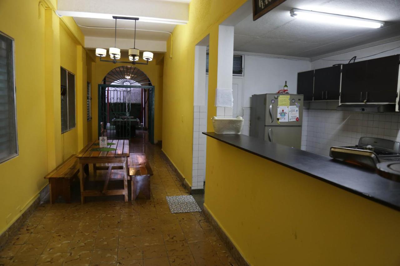 Hostal Villa Grande パナマ・シティー エクステリア 写真